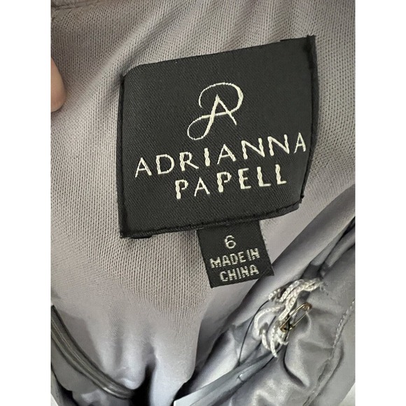 Adrianna Papell Cloud Grey Bow Shoulder Draped Gown Size 6 - Picture 4 of 6